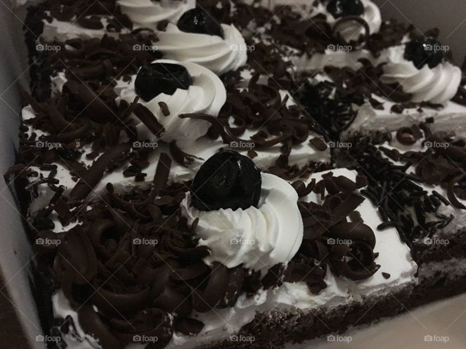 black choclate cake yummy