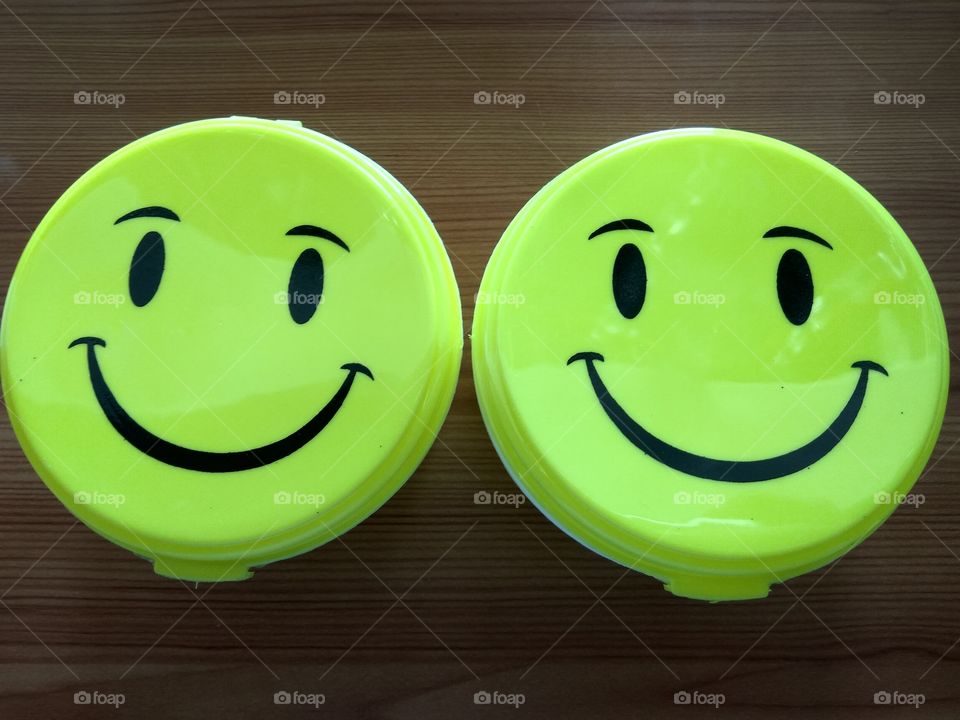Smile on launch boxes
