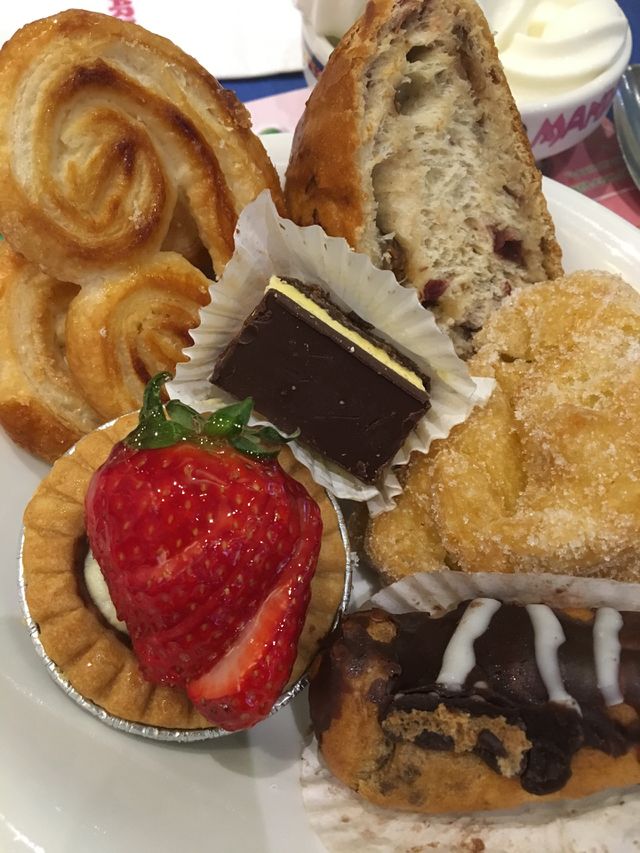 Pastry Dessert plate 