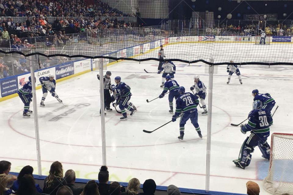Syracuse Crunch vs Utica Comets at the War Memorial. 