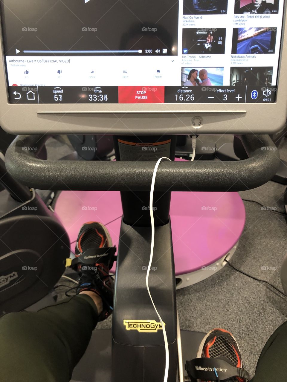 Exercise in paddle of glory!