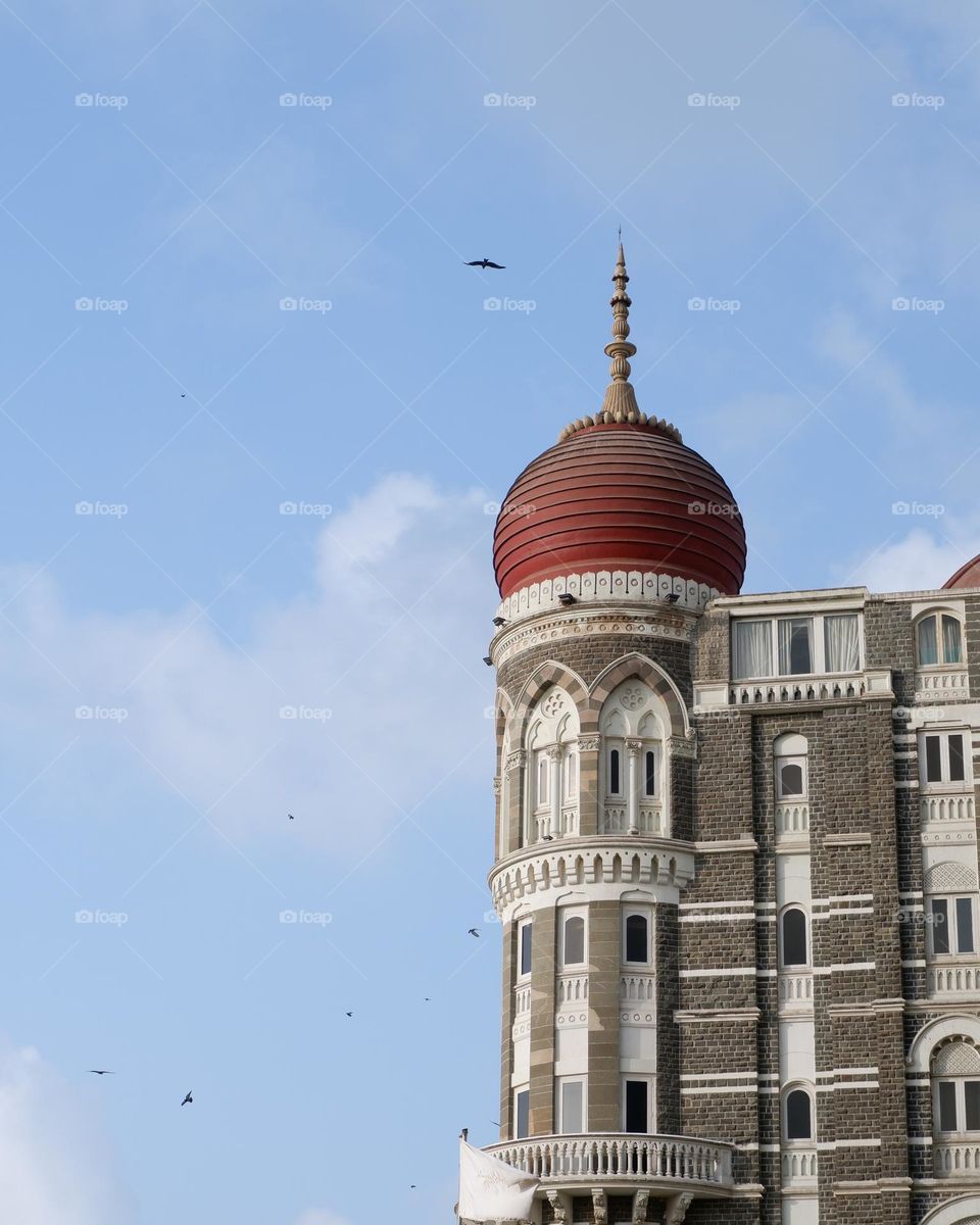 The great taj hotel of mumbai, best hotel in mumbai with top level hospitality!