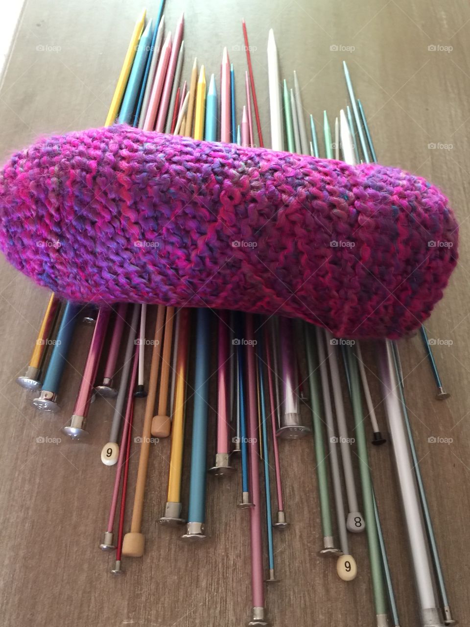 Knitting needles and yarn