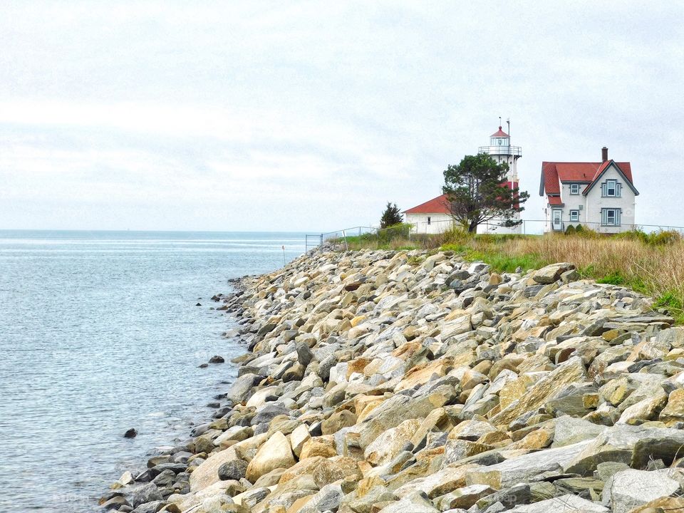 Stratford Point Lighthouse 