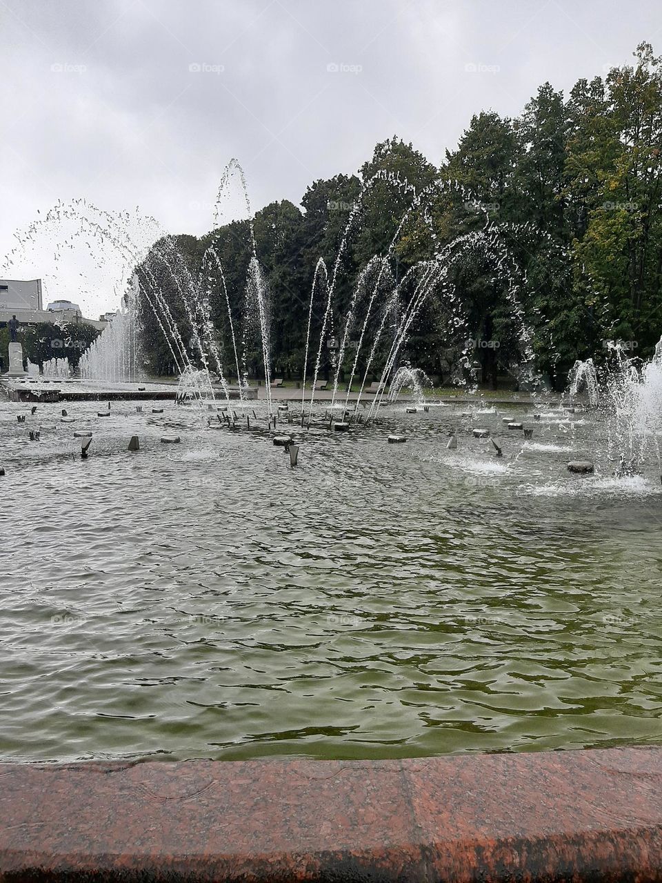 осенний фонтан