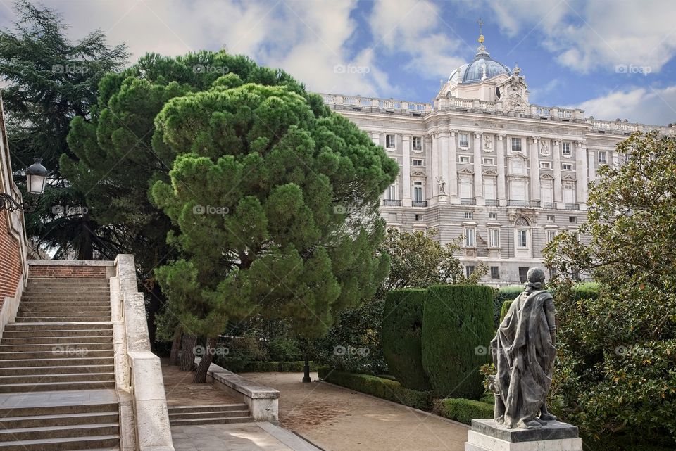 Palacio Real from Sabatini Garden 