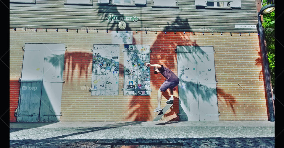 These pictures are a unique selection of my best clichés. This album is pure passion and selected carefully. It took me some time to create the best album but here we are guys! Enjoy these rare clichés all over the world. Saint Barthelemy Caraïbes. 