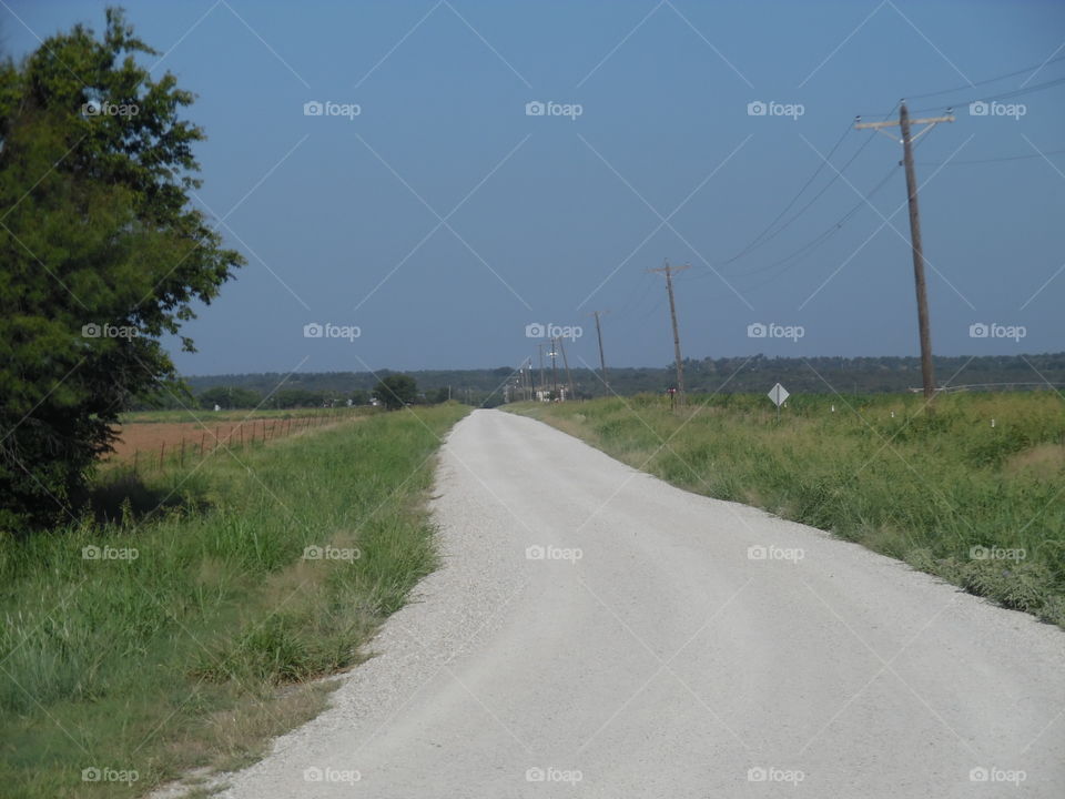 Texas country road. This is a picture I took when I turned around during my morning bike ride. 👣 🚶 🏃 🔥 💨