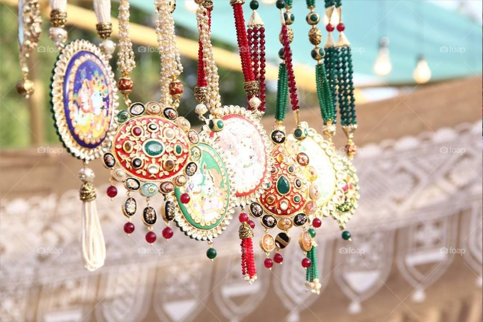 Very nice Indian jewele