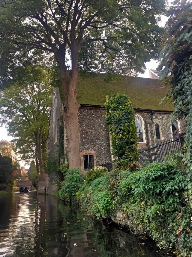 Church on canal 