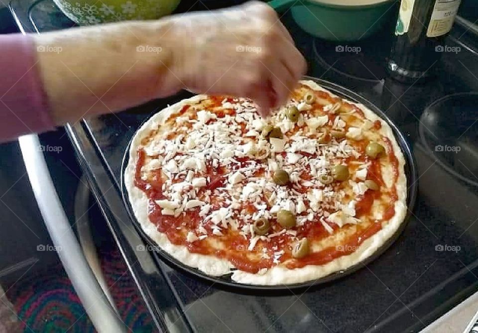 Making home made pizza