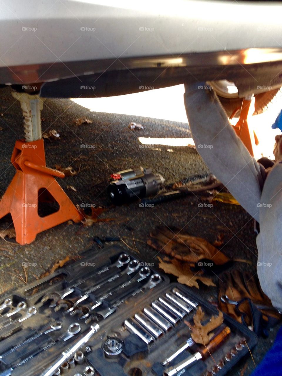 TOOLS REPLACING STARTER