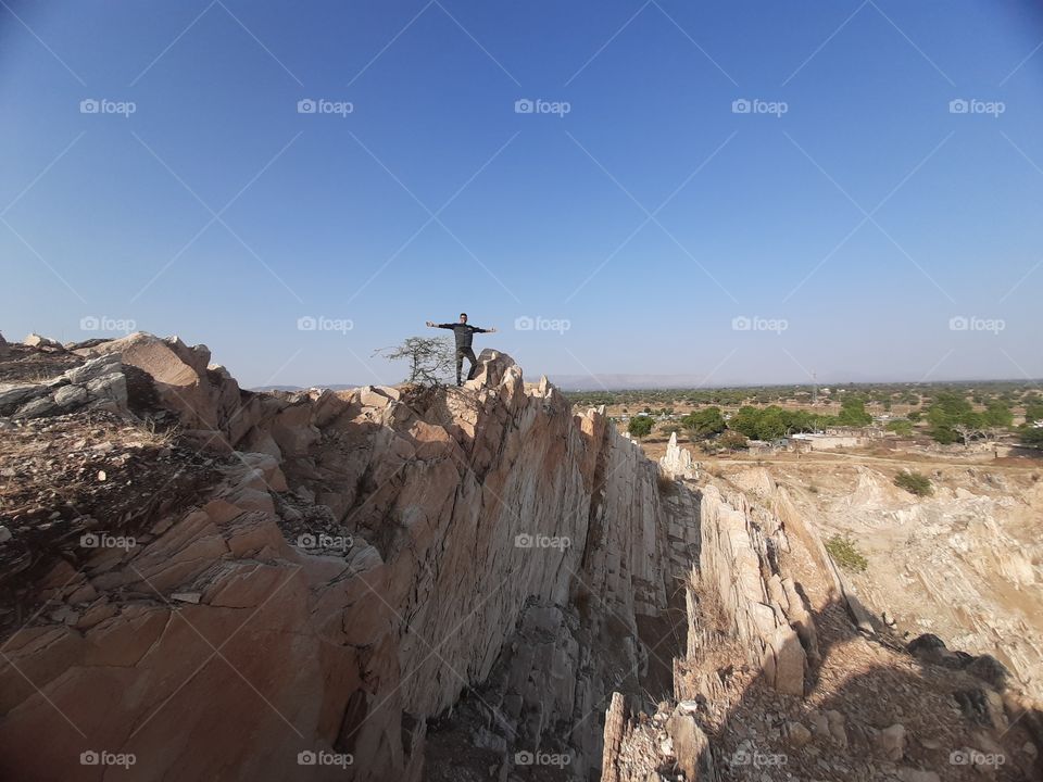 Somewhere in Rajasthan above the rocks