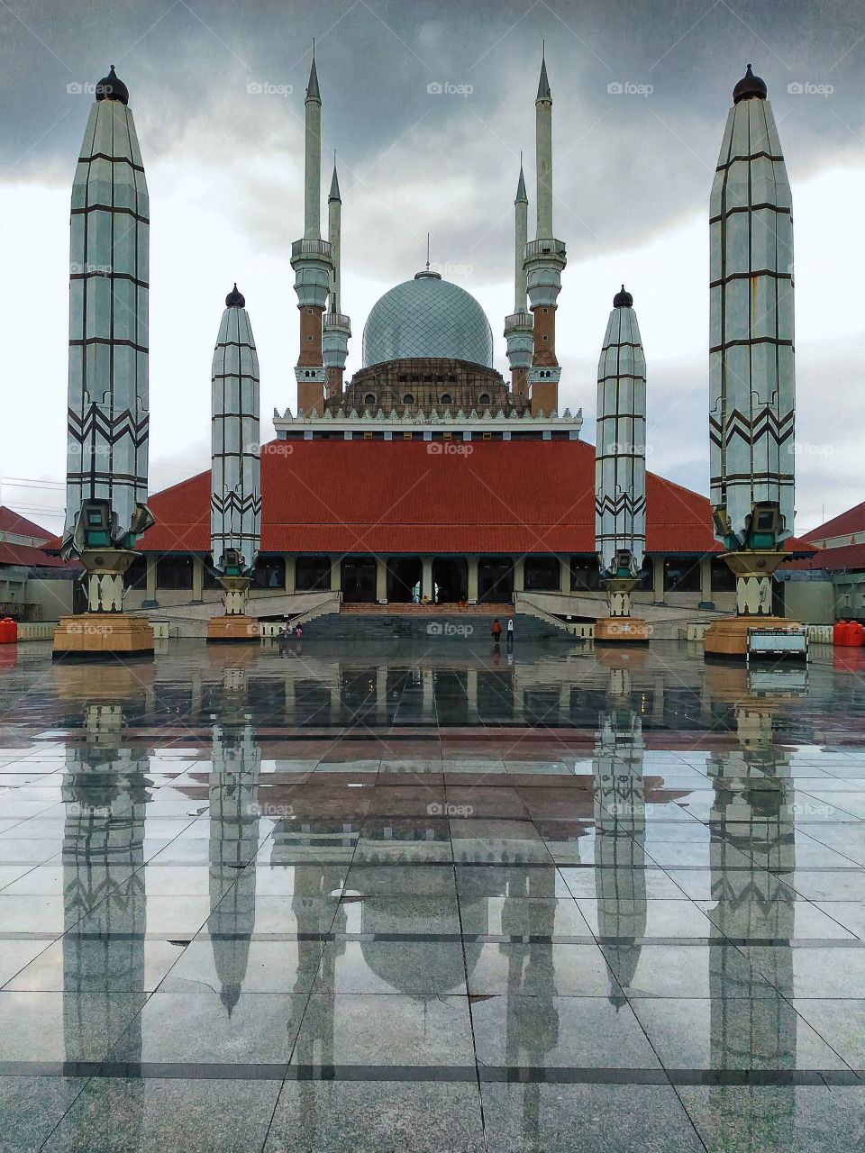 Masjid Agung Jawa Tengah (the Central Java Great Mosque).
