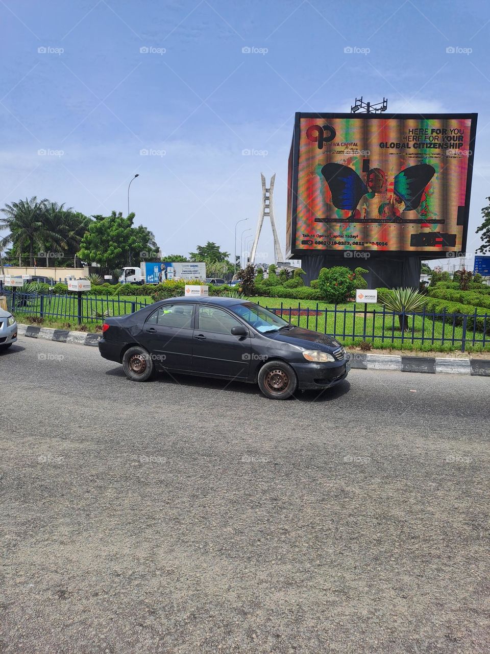 a roundabout with class