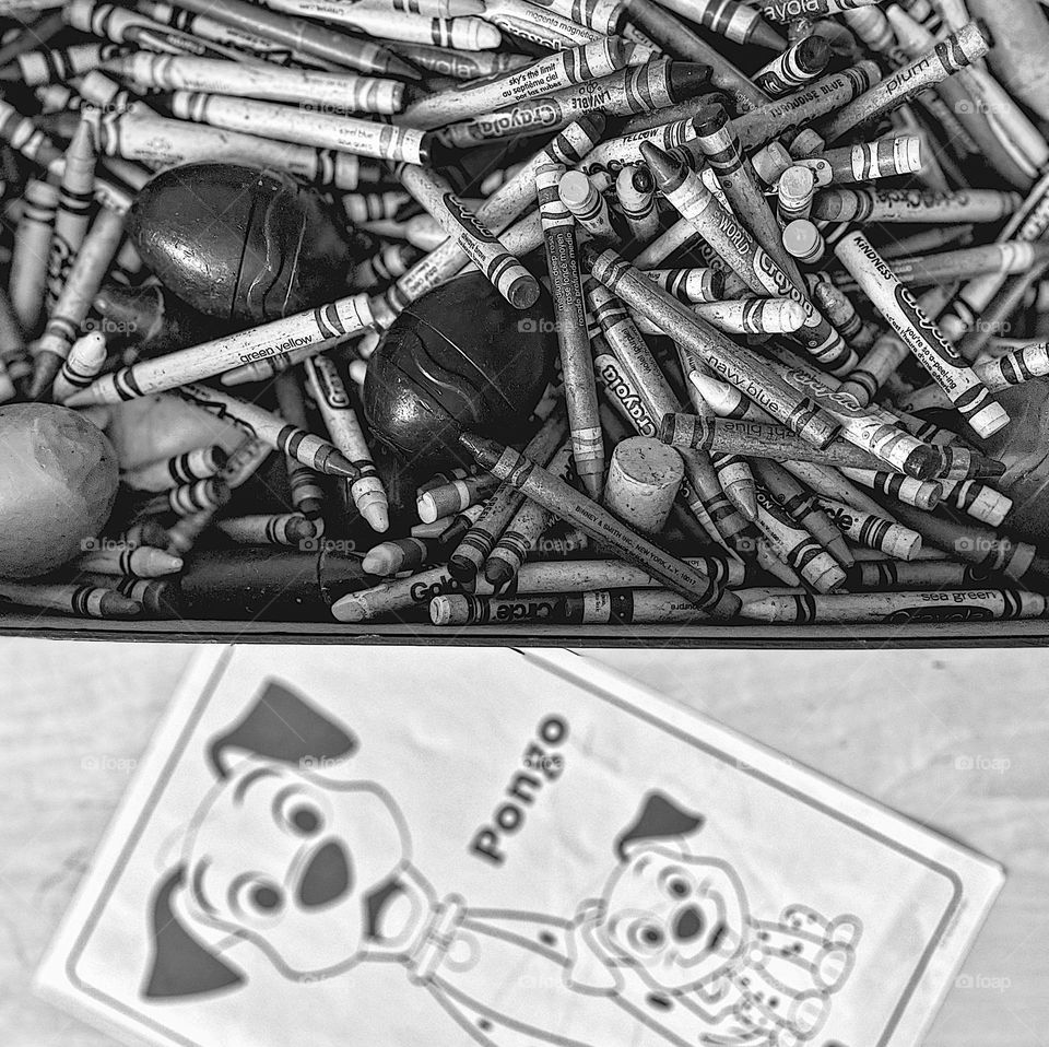 Box of crayons and coloring picture, 101 Dalmatians picture with crayons, black and white art photo, crafts and projects with kids