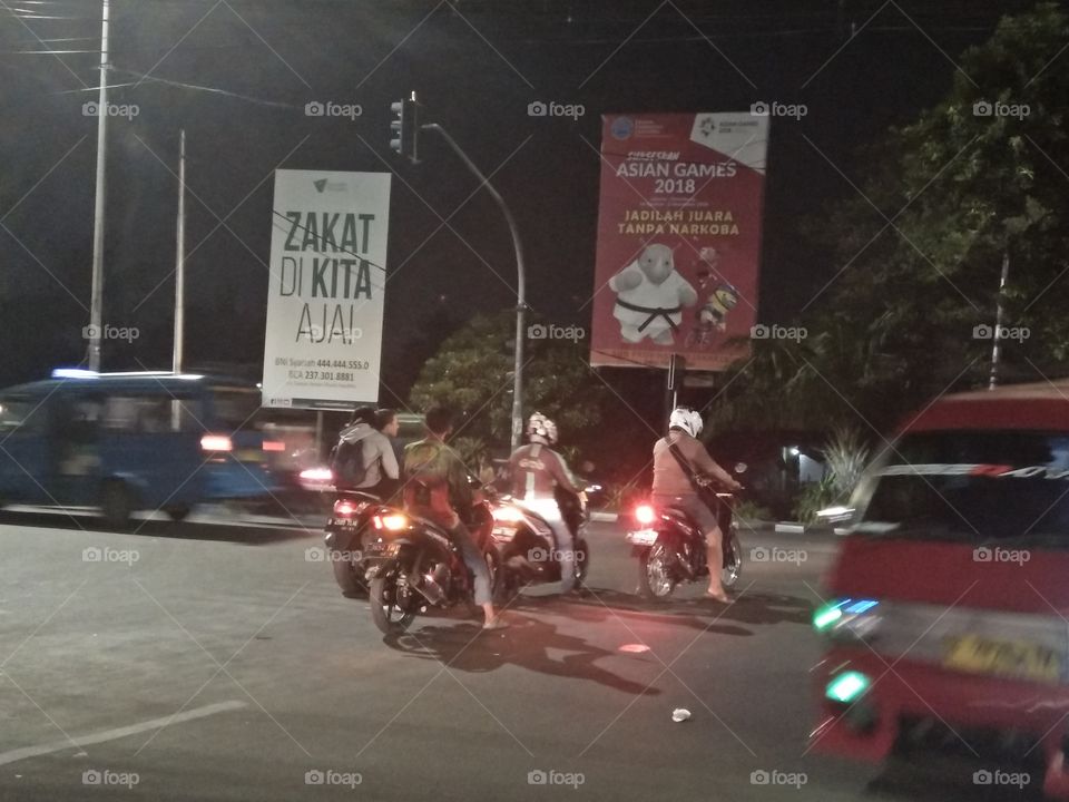 Relaxed circumstances at night, I like to take any picture that happened in my region, location jakarta indonesia