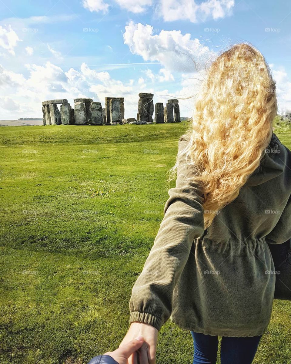 Follow me to Stonehenge