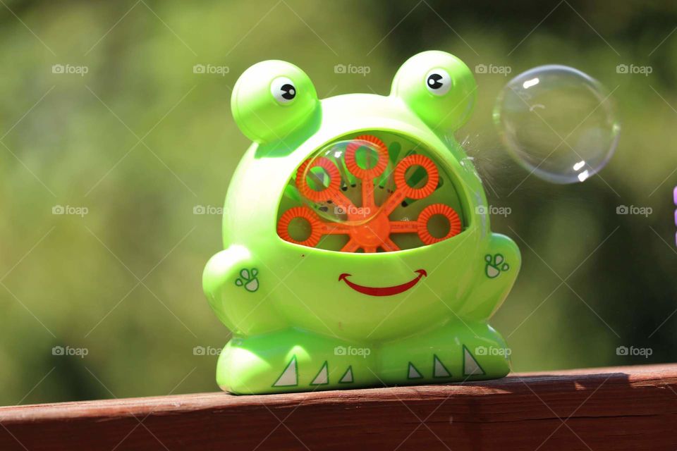 bubble frog