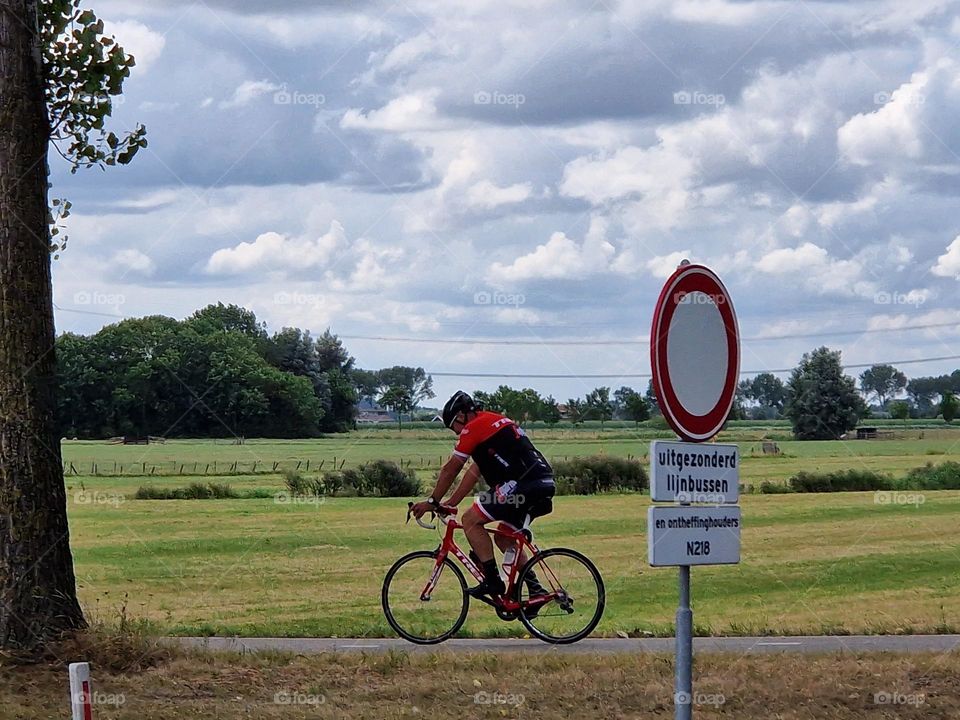sports tuesday cycling
