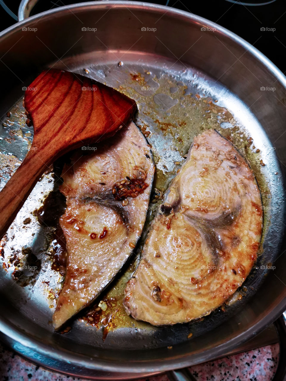 Frying sliced fish