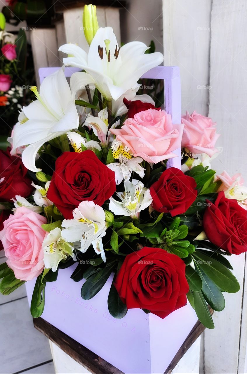 Bouquet of roses,roses,decoration,celebration,love,romance,valentine,nature,reflection,petal,floral,botany,garden,plant,summer, spring,landscape