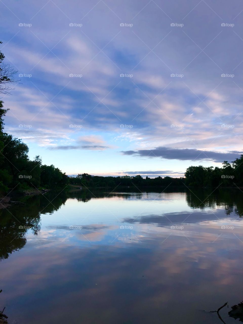 Cloudy reflections 