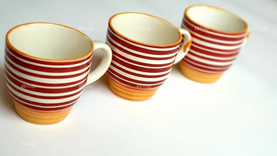 tea cup and coffee cup