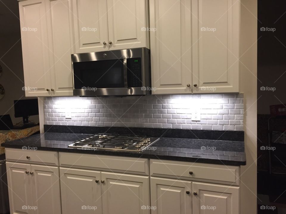 Tile backsplash 