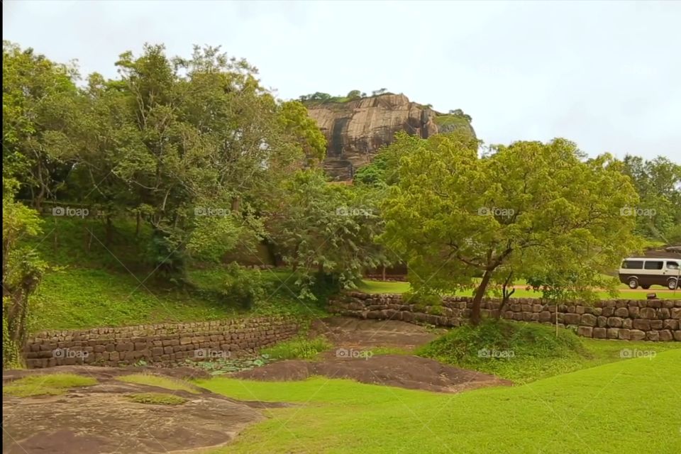 On the way to sigiriya