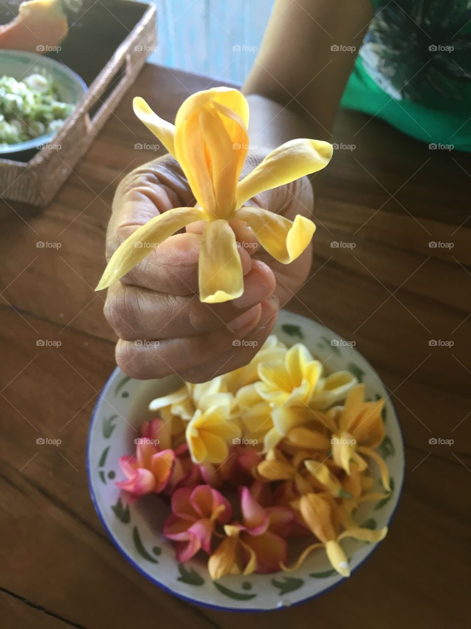Flowers in your hand 