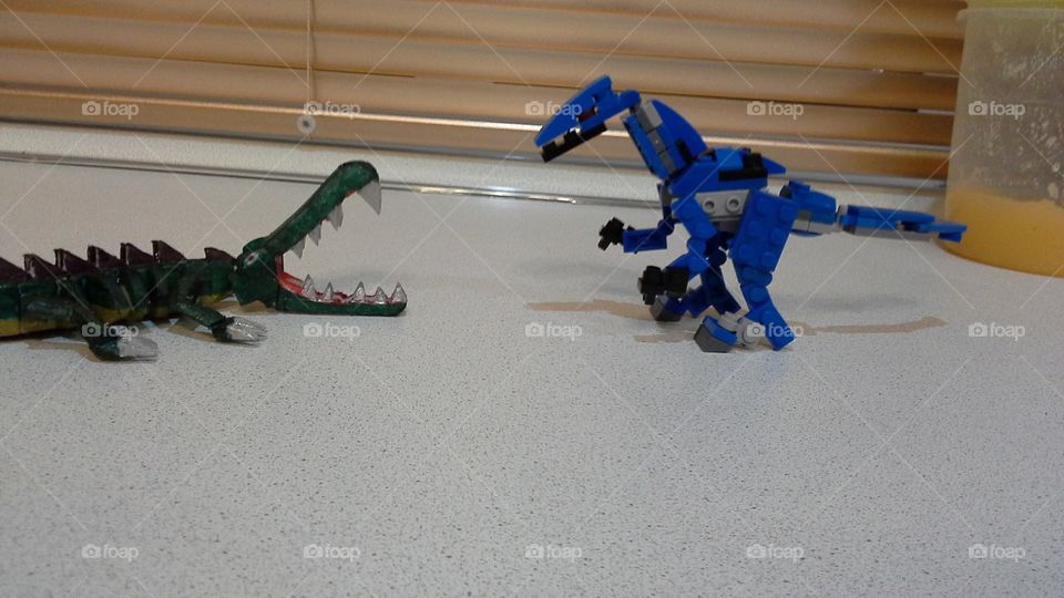 Supercroc versus Suchomimus!
Who win? You may shoose the winner! 
Good luck and have fun!