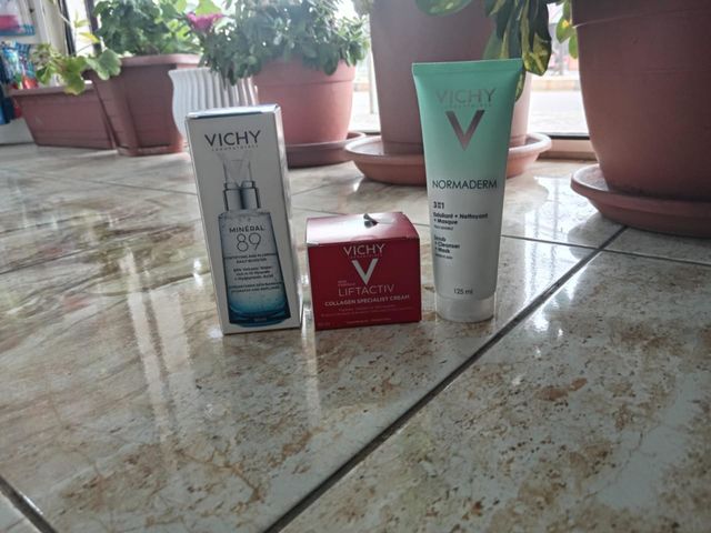 VICHY products