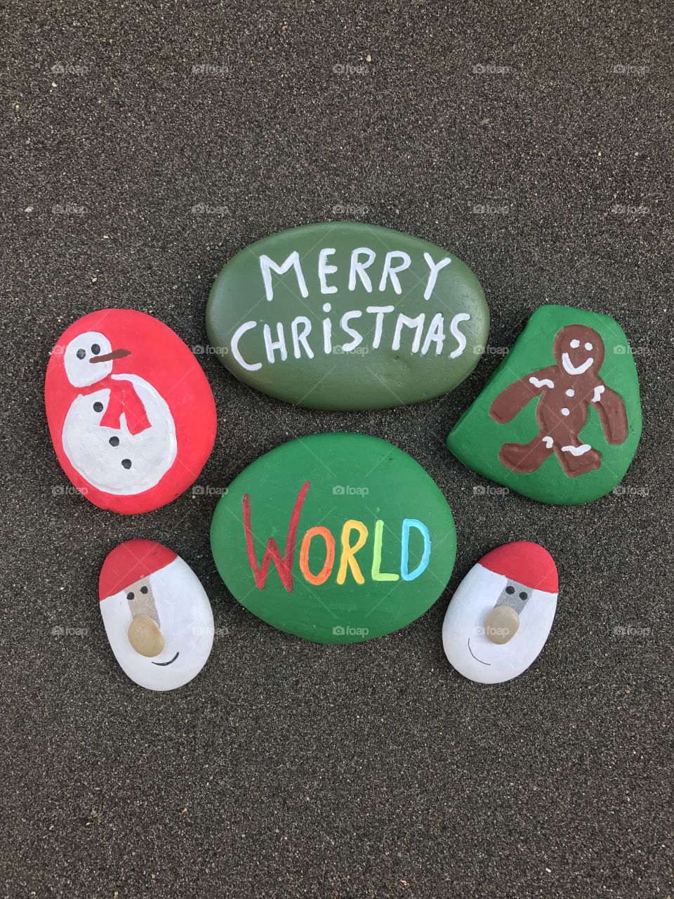 Merry Christmas World with stone design 