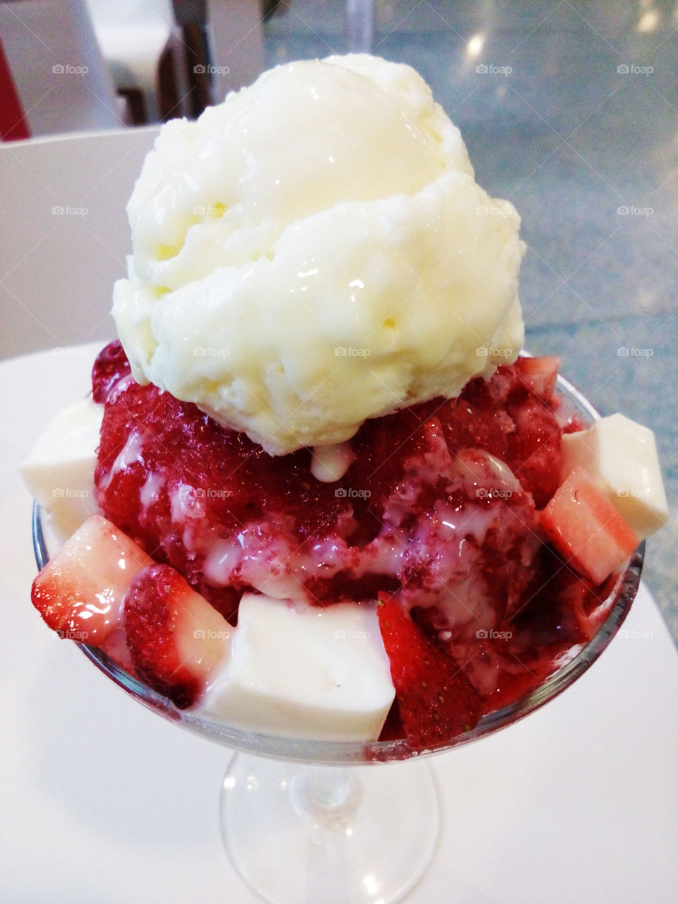 Fruit ice cream. dessert ice cream