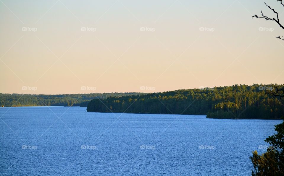 Views of a lake. Sweden rymmen högakull