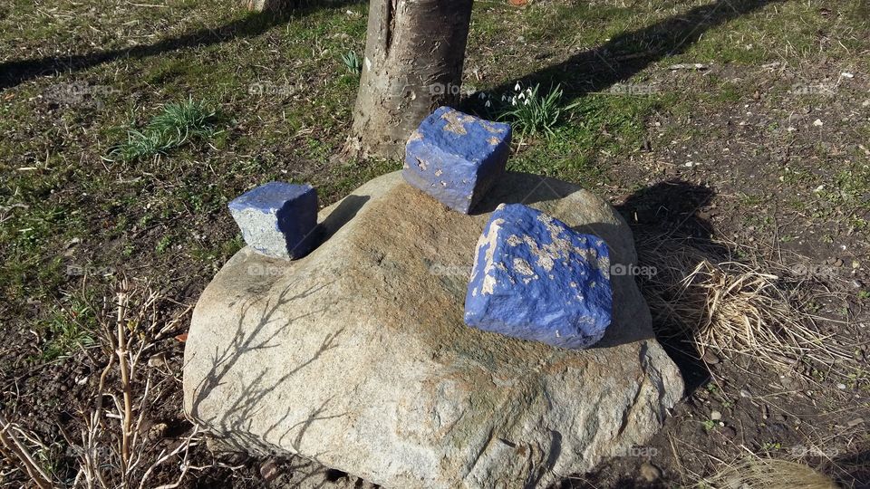 Stone art . stone art at the beach 