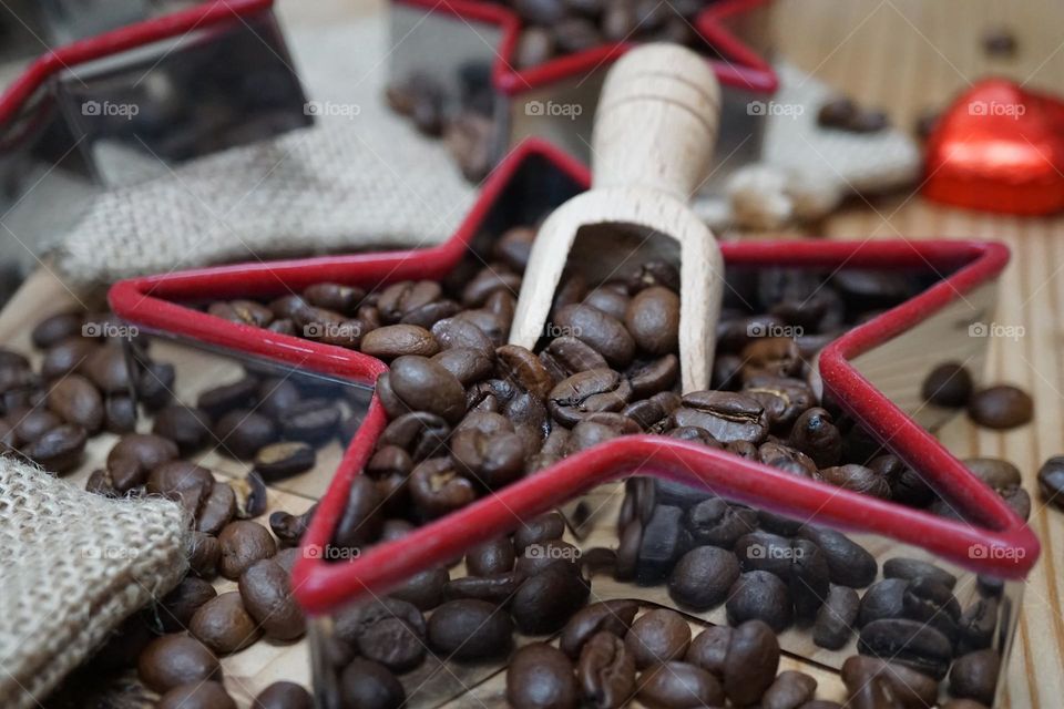 Shooting Roasted Coffee Beans 