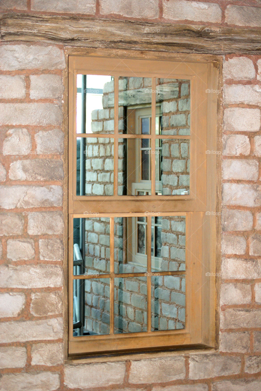 Masonry window 