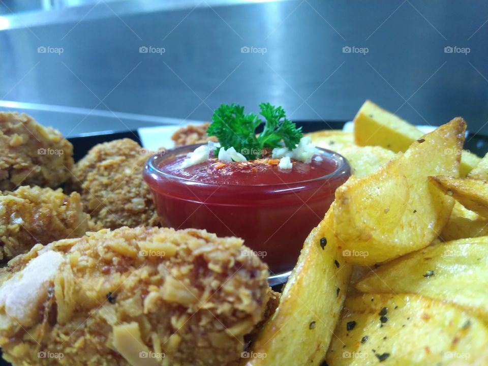 popcorn Chicken with potato