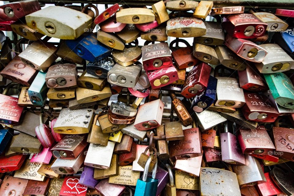 Love locks on Hohenzollern Bridge