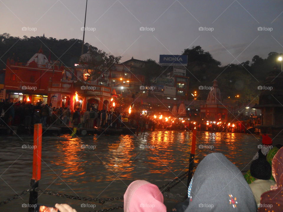 A picture of Har-Ki-Pouri Haridwar 
where river ganga landed on plain land 
The Ganga arati at evening