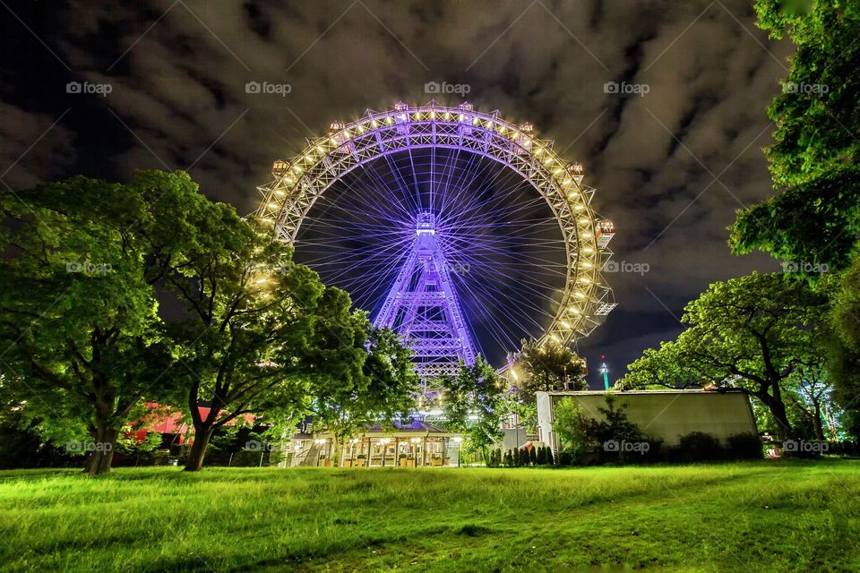 vienna giant ferris wheel at night