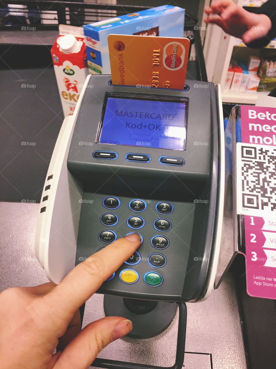 Paying with the card