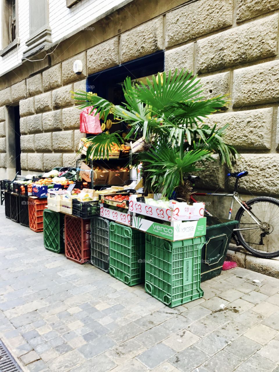 #fruit #veggies #stall 