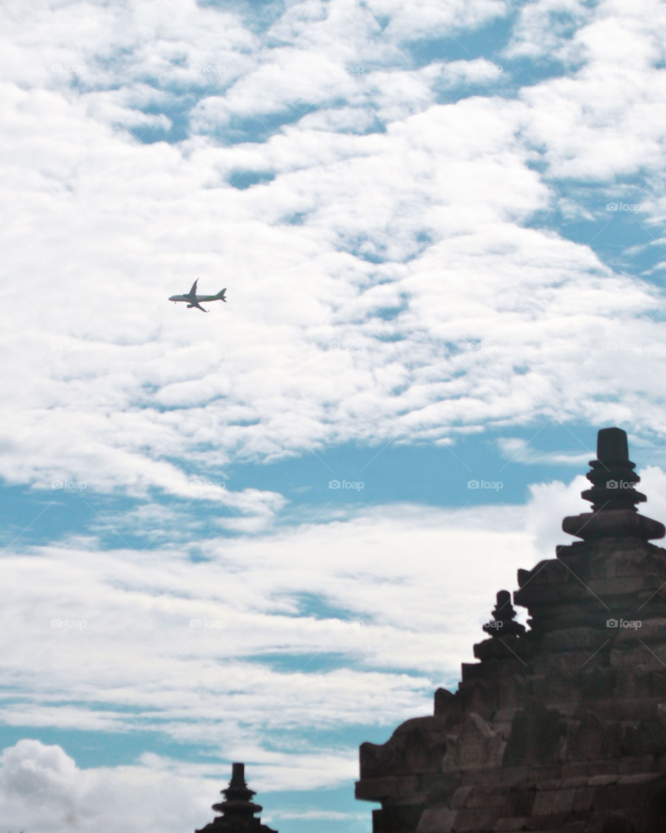 plane.. can you hear me..