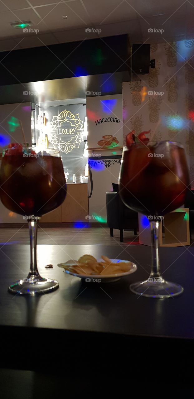 “Sé que al beber estoy matándome léntamente, pero es que no tengo ninguna prisa en morir".