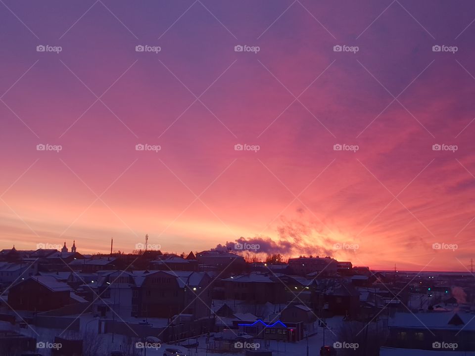 Город в огненном свете