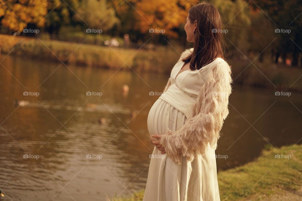 Waiting for a first baby