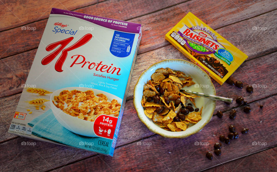 Special K Protein with chocolate covered raisins